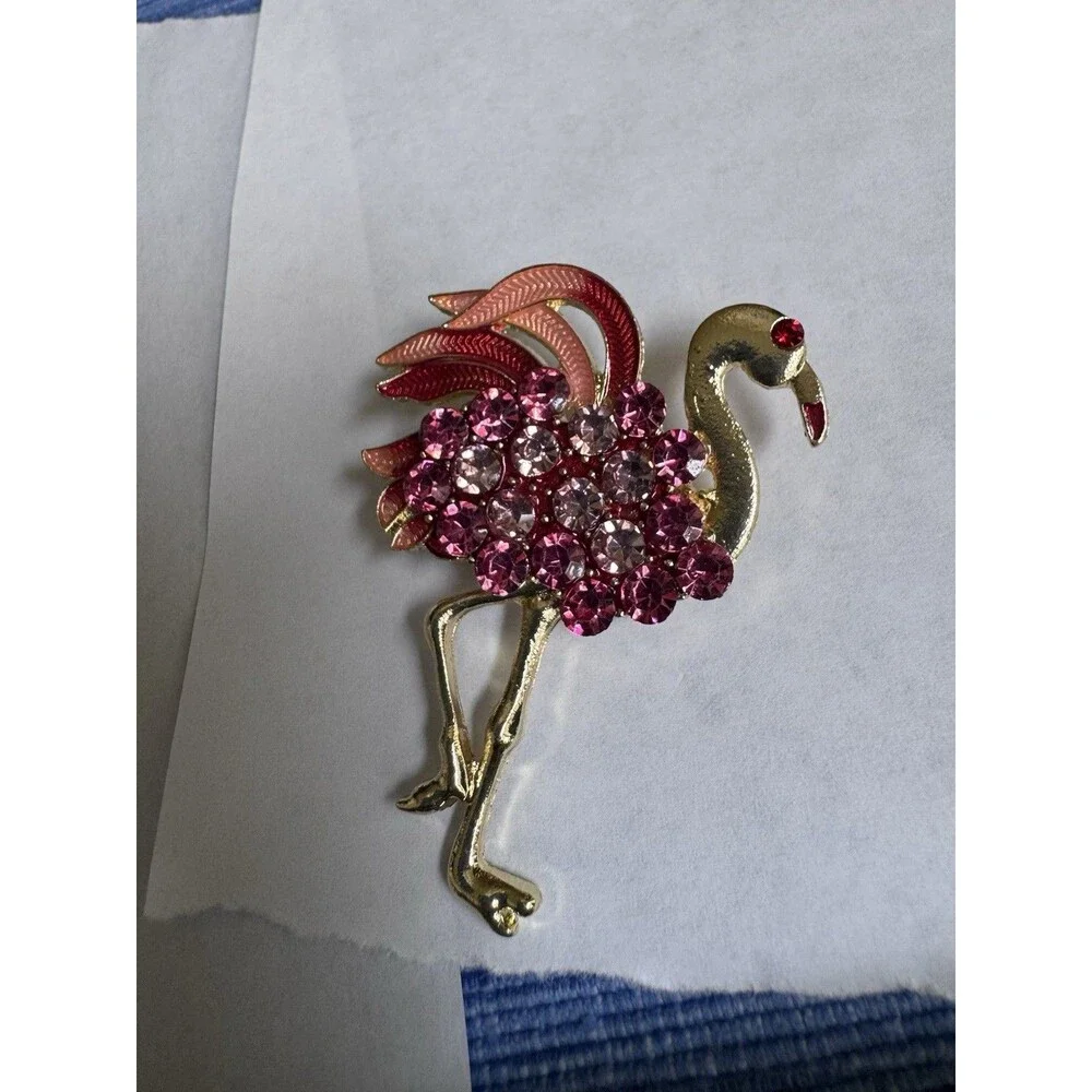 Vintage Pink Flamingo Brooch Rhinestone Enamel Gold Tone Bird Pin Costume...